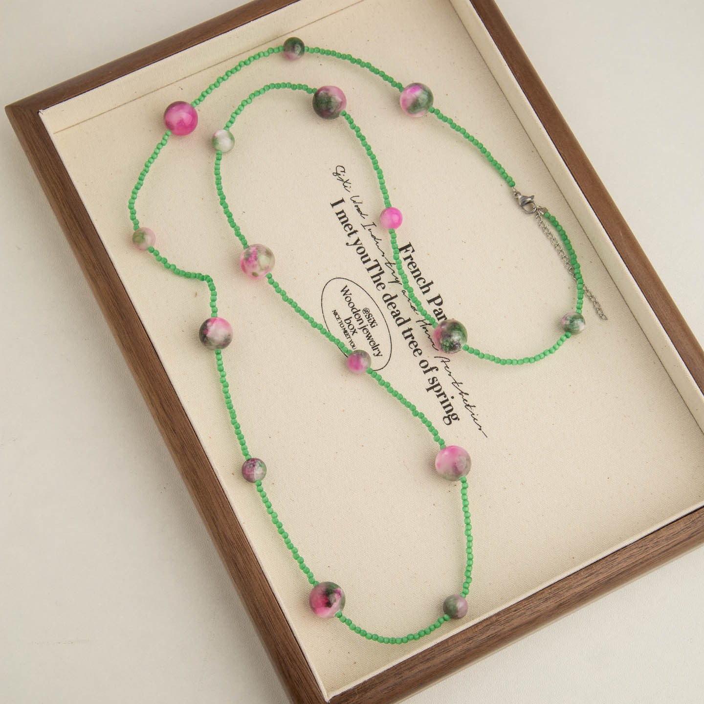 Elegant Handmade Green Color Block Long Necklace For Women With Beaded Chain And Beading Material