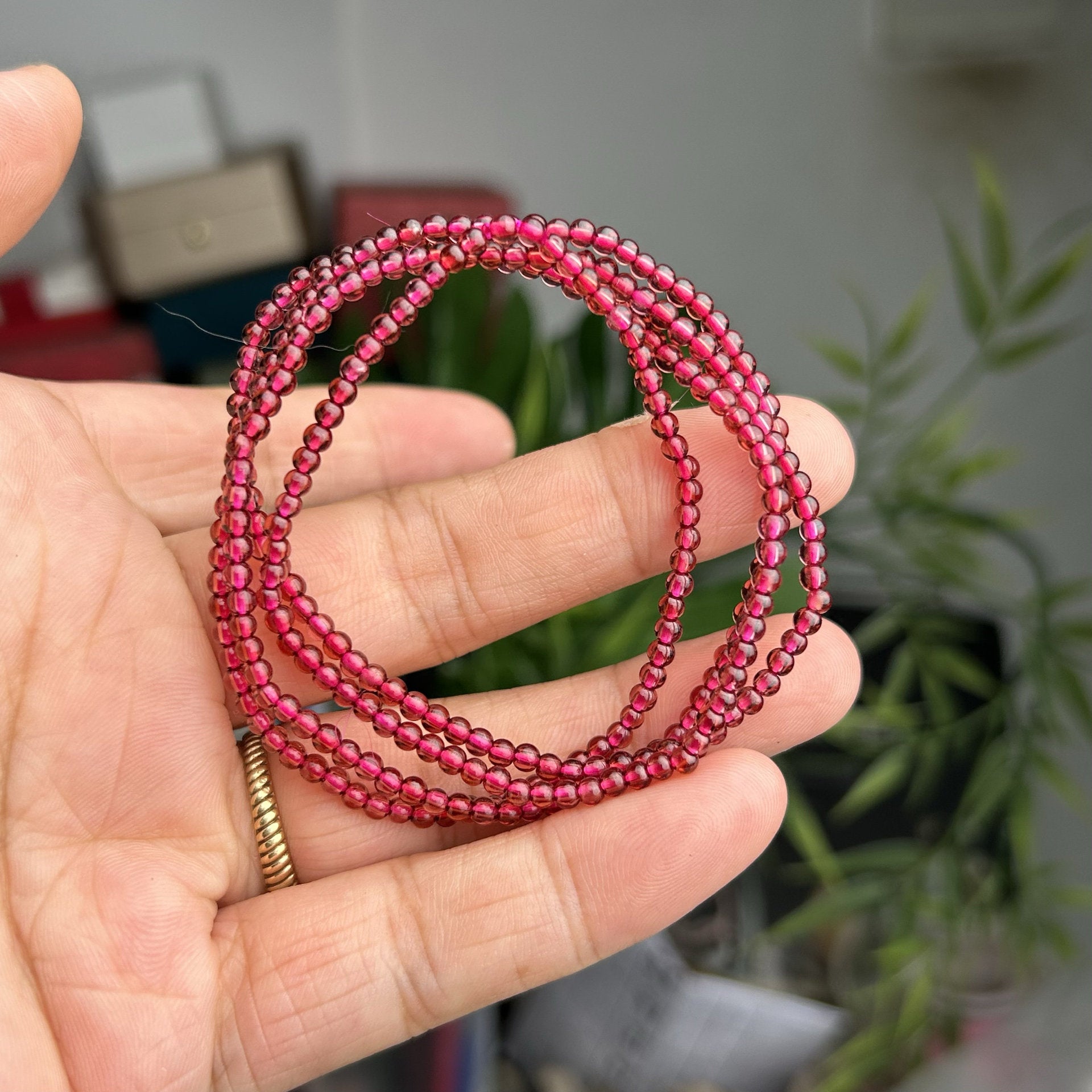 Ethnic Style Women's Bracelet Featuring Natural Stone And Garnet Inlay In Champagne, Perfect For Birthday Gifts