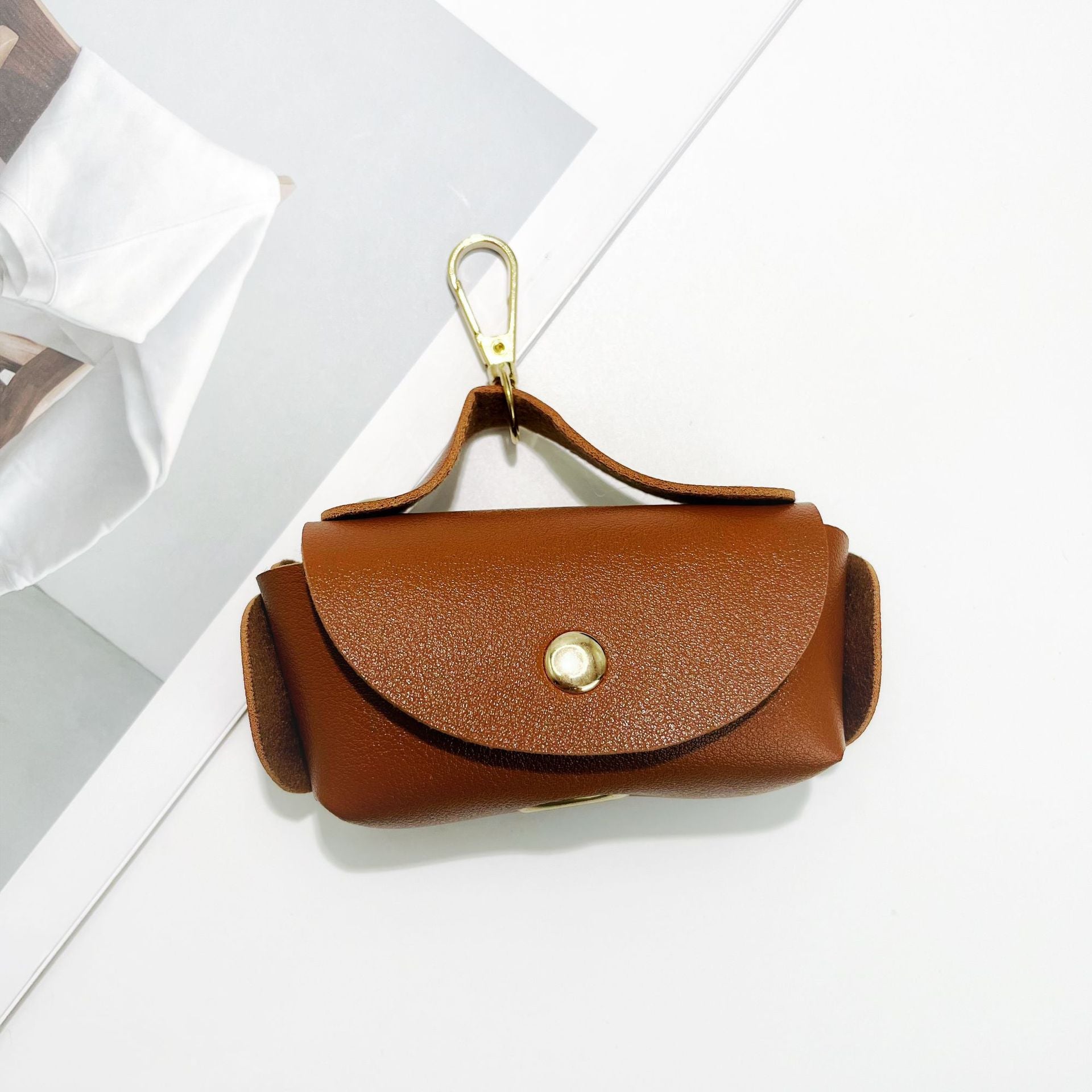 Handmade Red Key Chain In Pu Leather Featuring Commute Style
