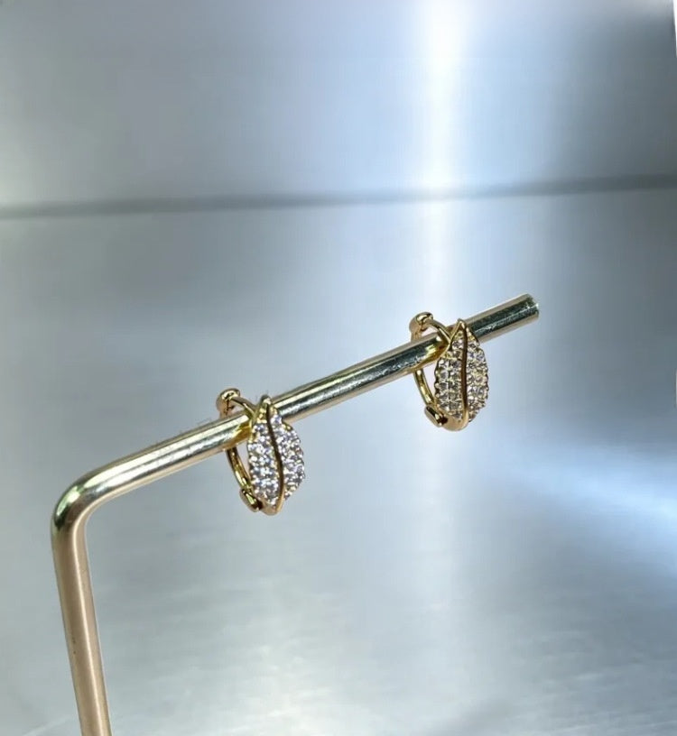 Leaves Earrings For Women Featuring Real Gold Plated Design With Copper Ear Pins