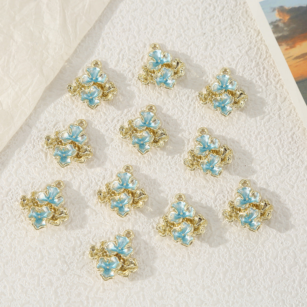 Handmade Flowers Pendant With Enamel Craft In Gold Alloy, Golden Plated DIY Jewelry Accessory