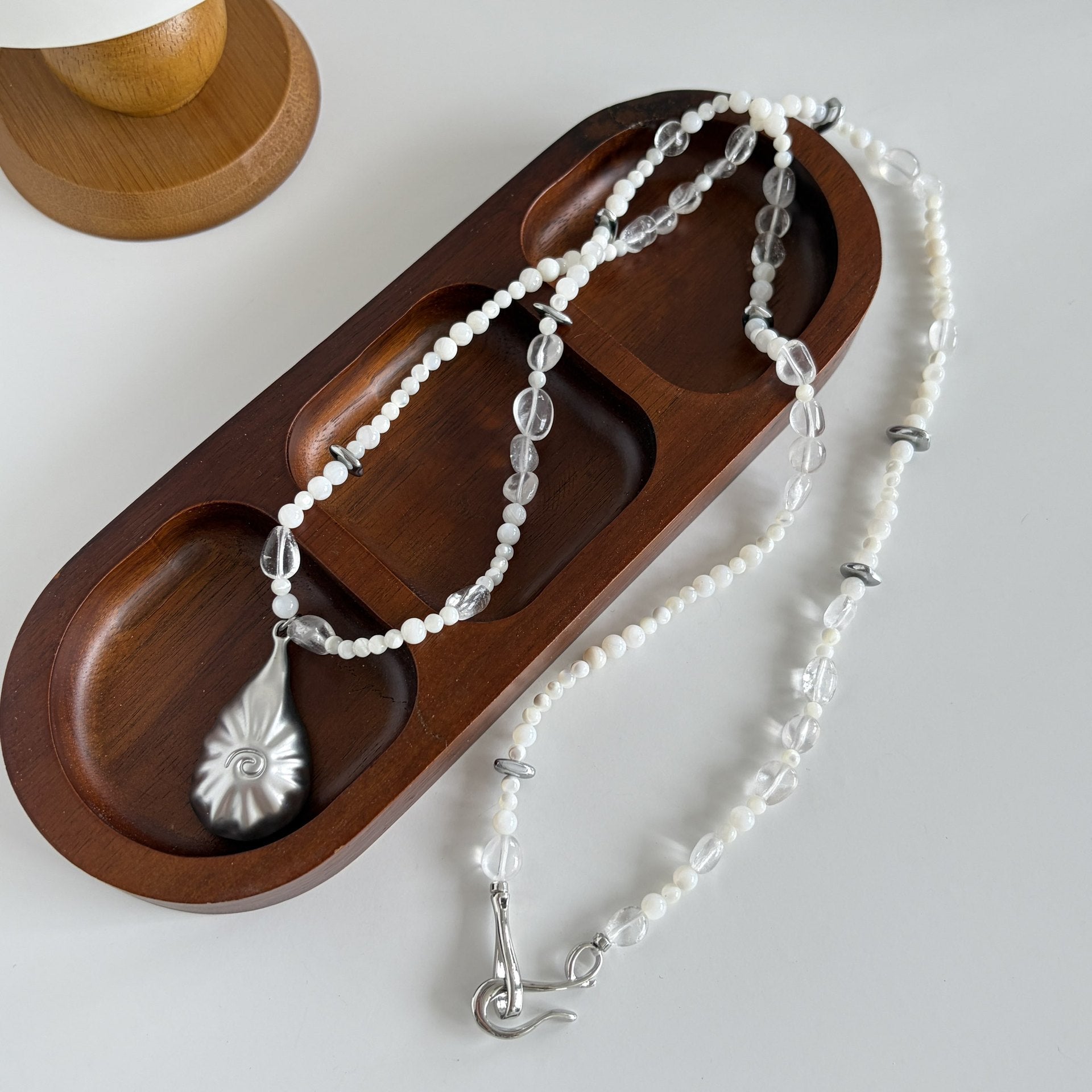 Beaded Brass Long Necklace With Shell Pendant For Women Featuring Shell Inlay On Beaded Chain