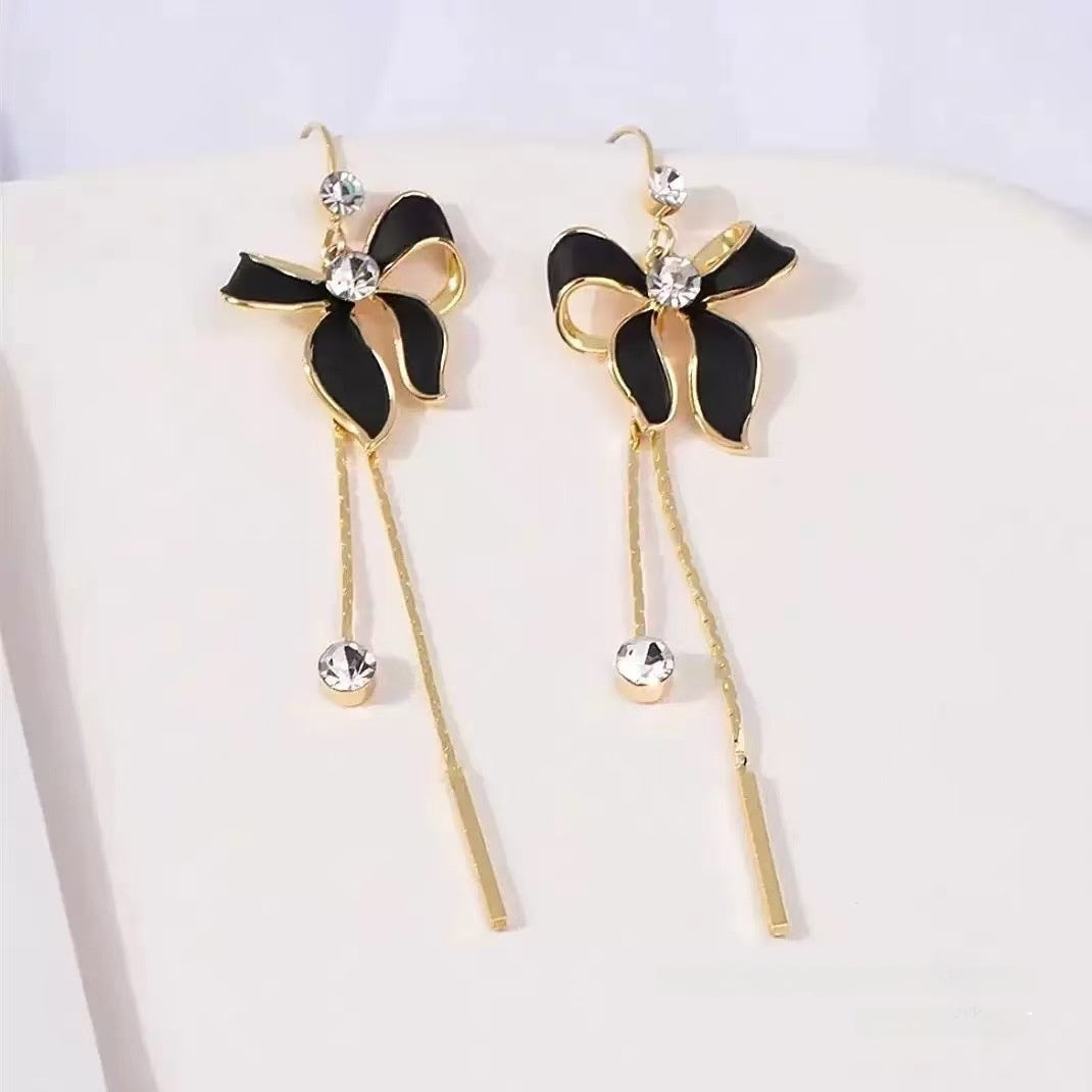Bow Tie Tassel Earrings For Women Featuring Dyed Black Zinc Alloy Ear Pins