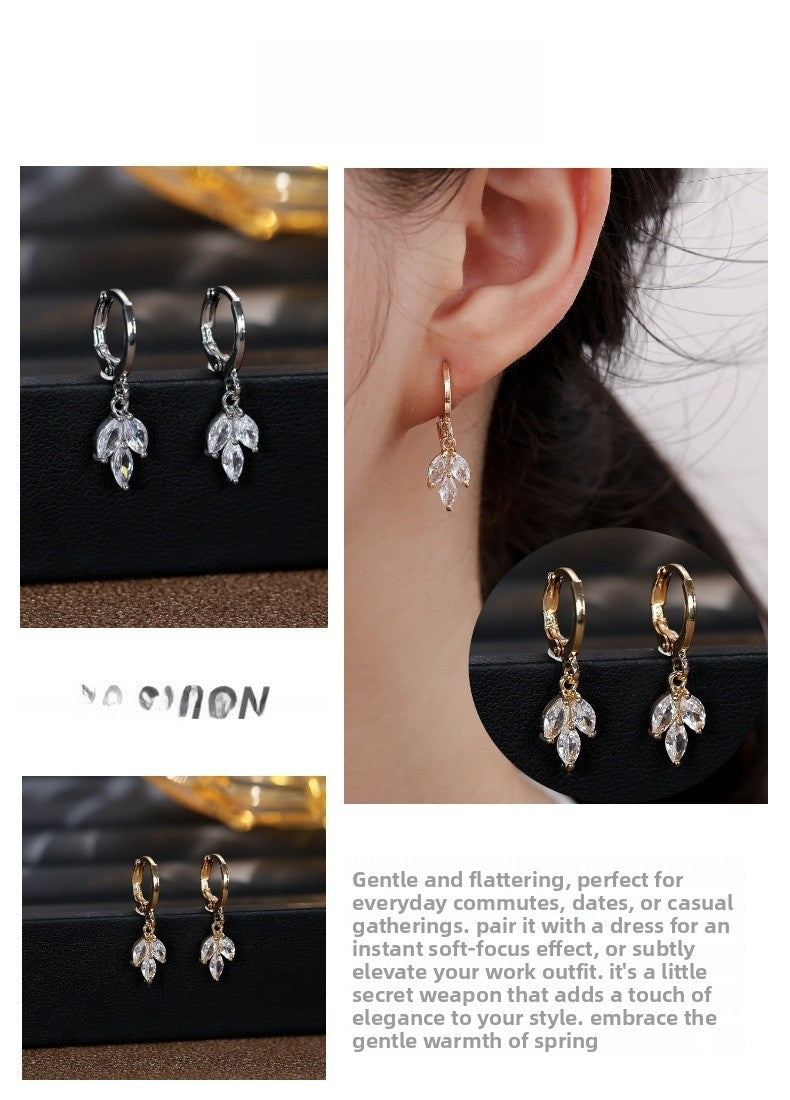 Elegant Leaves Earrings For Women With Copper Ear Pins And Zircon Inlay Featuring Electroplated Gold Plating