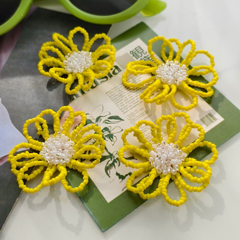 Flowers Pattern Jewelry Accessories Featuring Beads Inlay And Knitting Craft In Sweet Style With Yellow Color