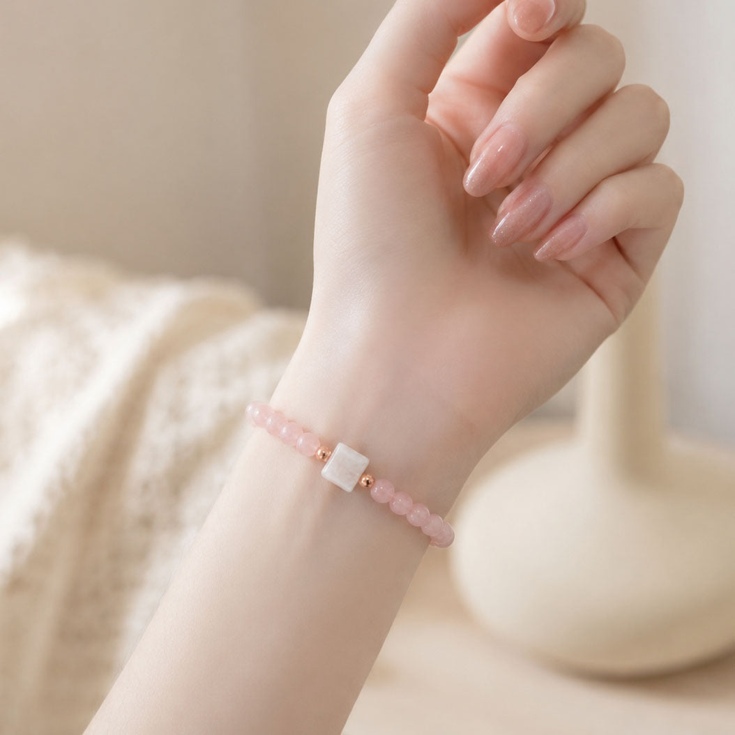 Geometric Beading Crystal Bracelet In Natural Pink For Unisex, Featuring Elastic String Chain