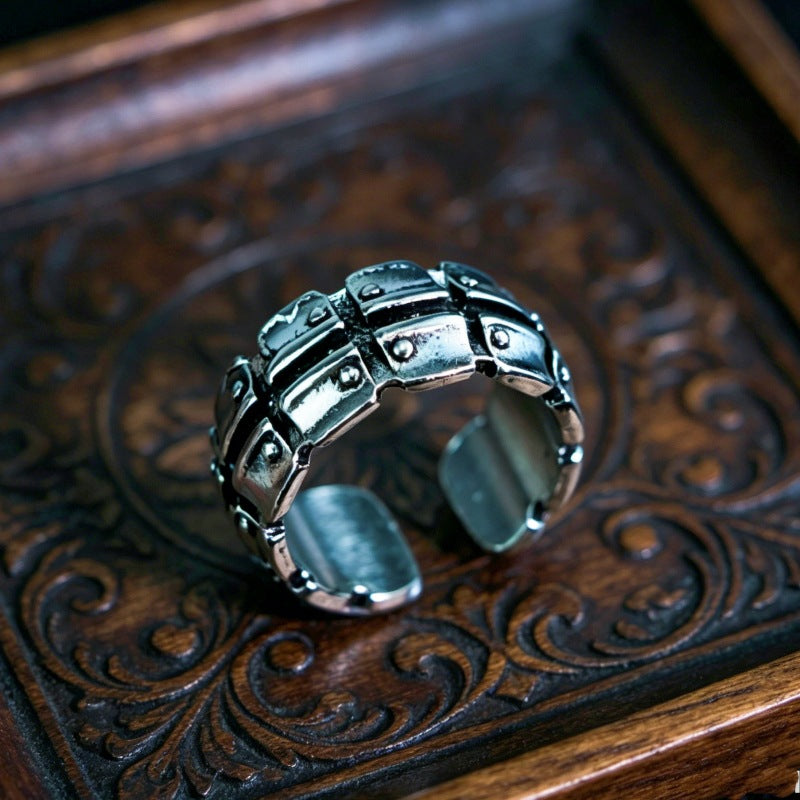 Hip-Hop Totem Ring For Unisex Featuring Electroplated Zinc Alloy Material