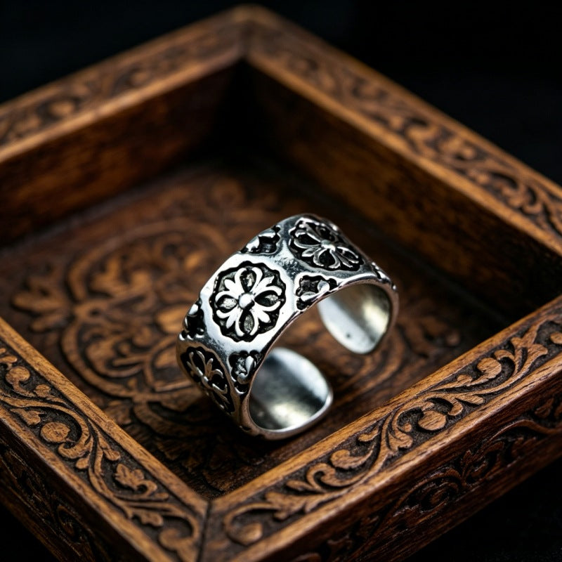 Hip-Hop Totem Ring For Unisex Featuring Electroplated Zinc Alloy Material