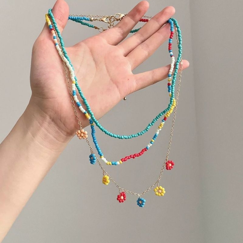 Bohemian Flowers Necklace For Women With Acrylic Beading And Alloy Pendant On Beaded Chain In Colour