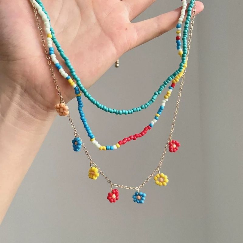 Bohemian Flowers Necklace For Women With Acrylic Beading And Alloy Pendant On Beaded Chain In Colour