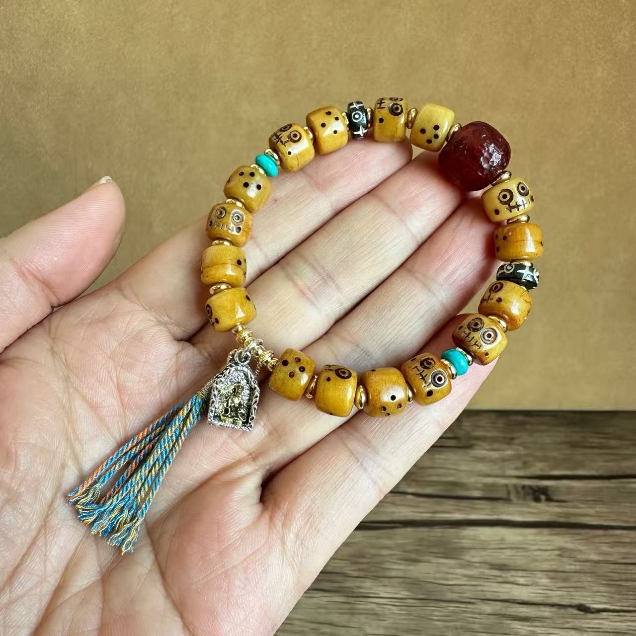 Ethnic Style Unisex Rosary Bracelet With Alloy Pendant Featuring Carving Craftsmanship, Perfect For Festival Wear