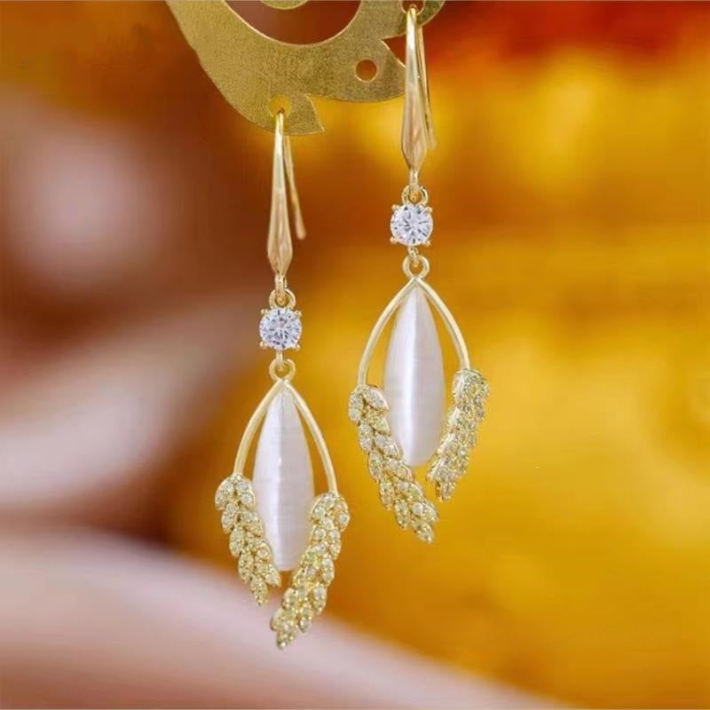 Gold Grain Drop Earrings For Women With Cat's Eye Stone Inlay, Alloy Material And 304 Stainless Steel Ear Pins
