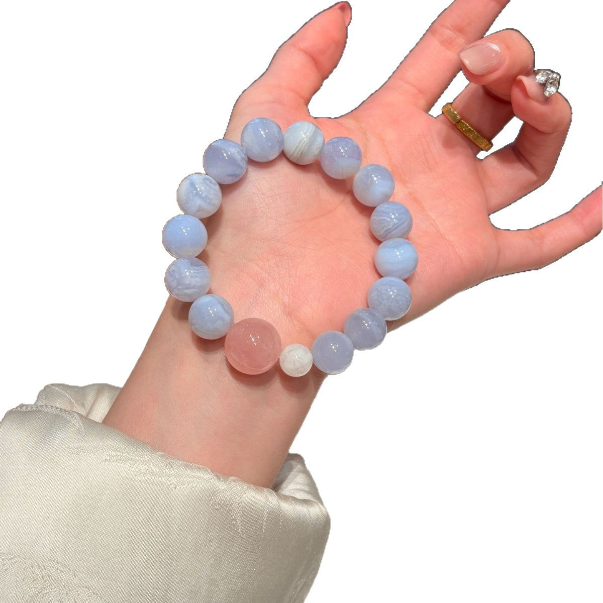 Elegant Round Blue Agate Beaded Bracelet For Women Featuring Fine Craftsmanship