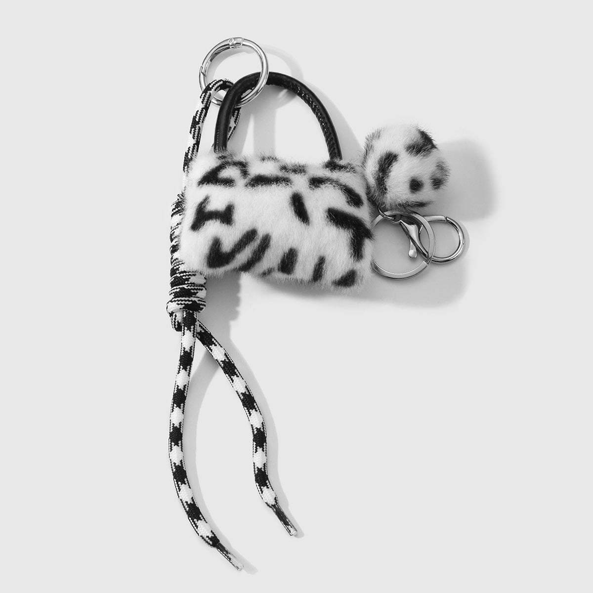 Heart Shape Brown Key Chain Made Of Durable Alloy, Stylish And Perfect For Everyday Use