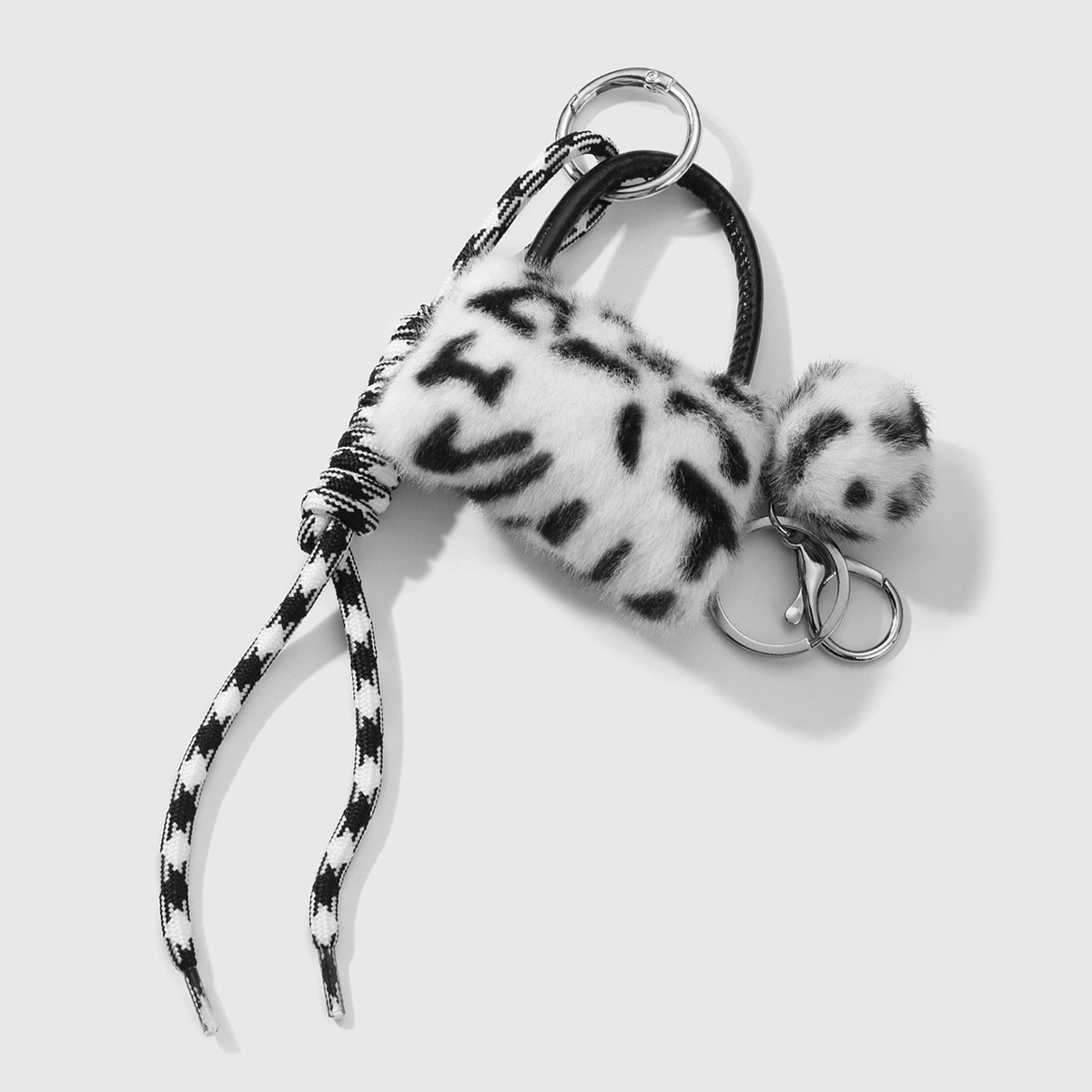 Heart Shape Brown Key Chain Made Of Durable Alloy, Stylish And Perfect For Everyday Use