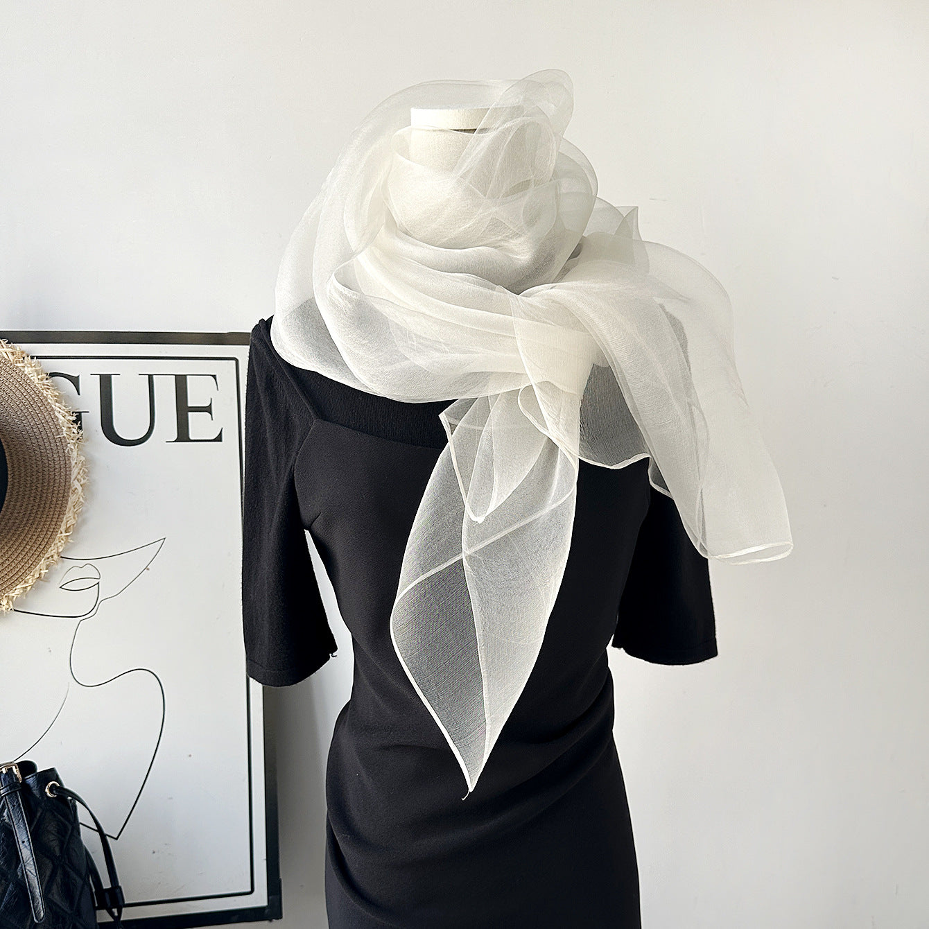 Elegant Solid Color  Silk Scarf For Women In White, Perfect For Spring Season
