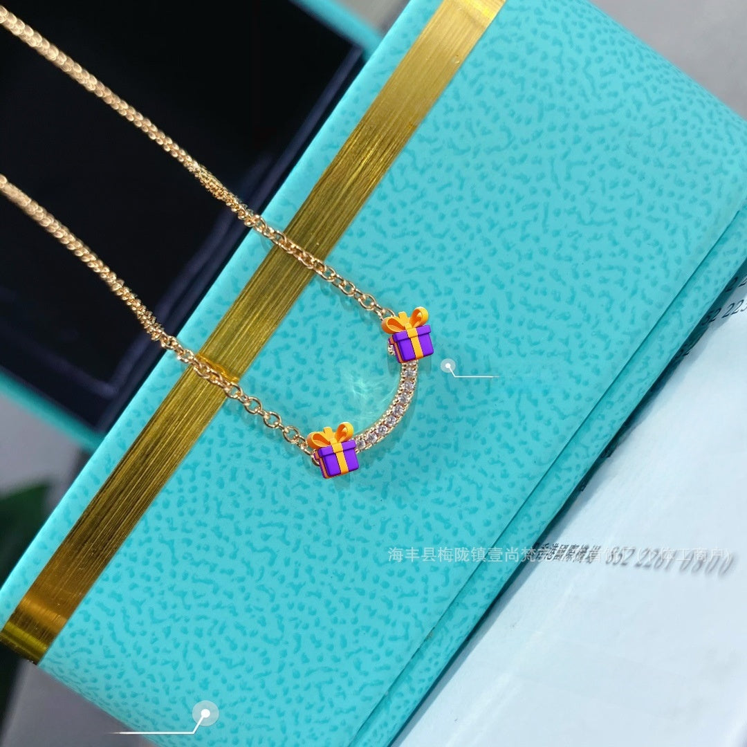 Heart Shape Pendant Necklace For Women In Rose Gold Featuring 18K Real Gold Plated Electroplated V Gold With Rhinestones