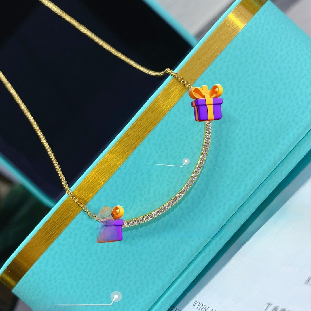 Heart Shape Pendant Necklace For Women In Rose Gold Featuring 18K Real Gold Plated Electroplated V Gold With Rhinestones
