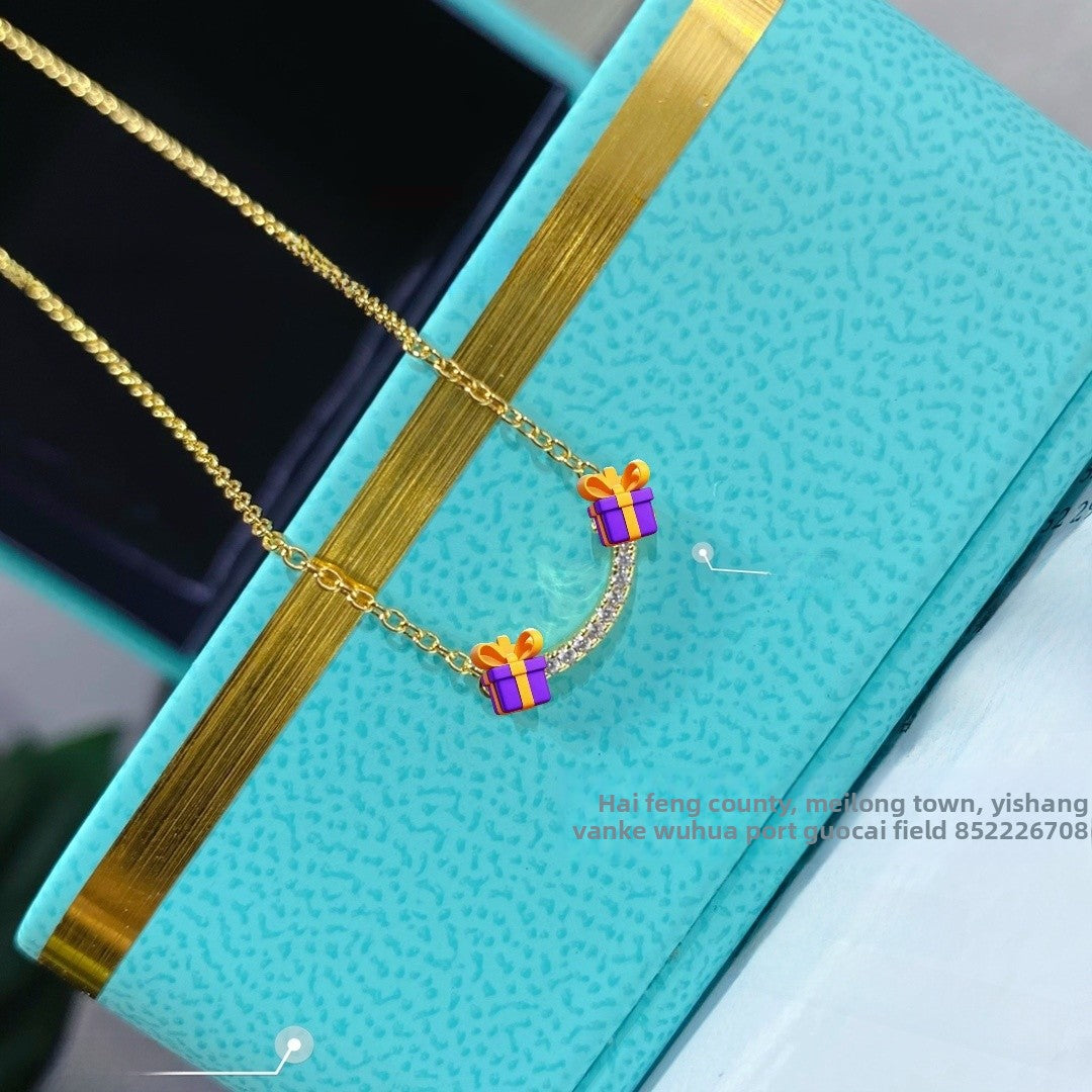 Heart Shape Pendant Necklace For Women In Rose Gold Featuring 18K Real Gold Plated Electroplated V Gold With Rhinestones