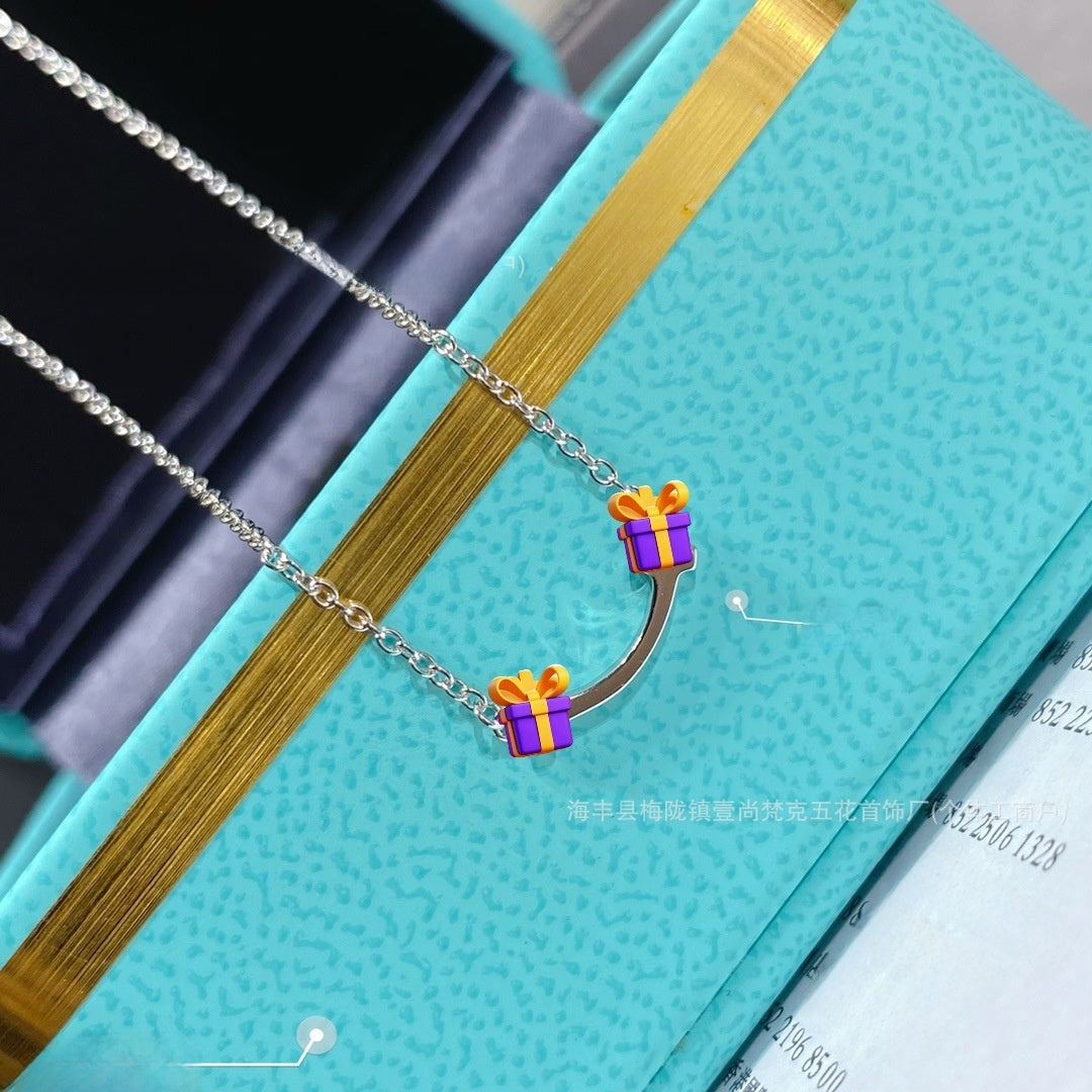 Heart Shape Pendant Necklace For Women In Rose Gold Featuring 18K Real Gold Plated Electroplated V Gold With Rhinestones