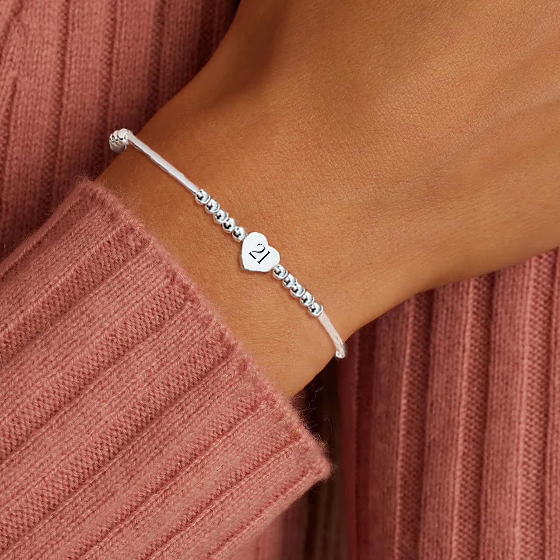 Heart Shape Beaded Bracelet For Women In Simple Style, Stainless Steel With Electroplated Gold Plating