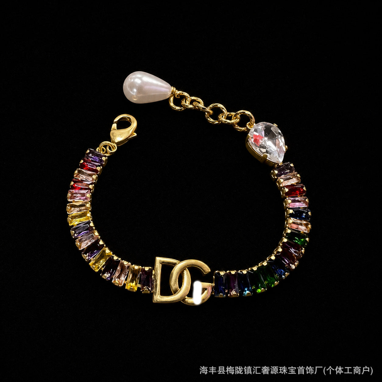 Heart Shape Brass Bracelet For Women With Zircon Inlay, Electroplated And Golden Plated Finish
