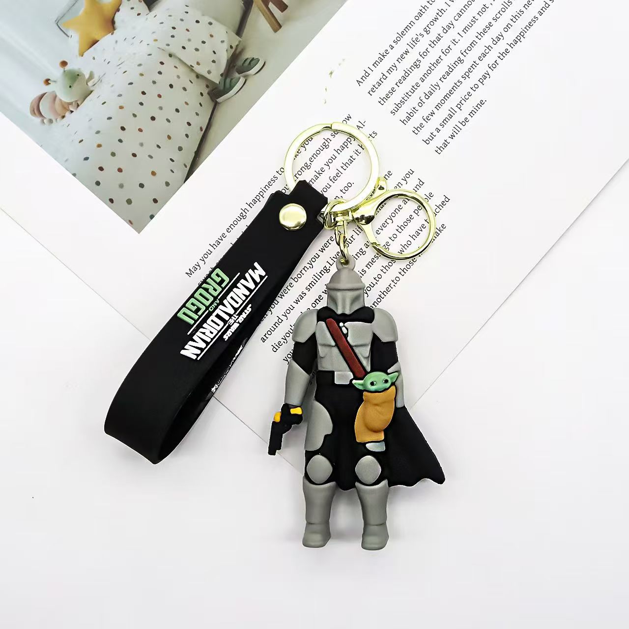 Christmas Cartoon Character Key Chain With PVC Bag Charm Accessories, Festive Holiday Decoration