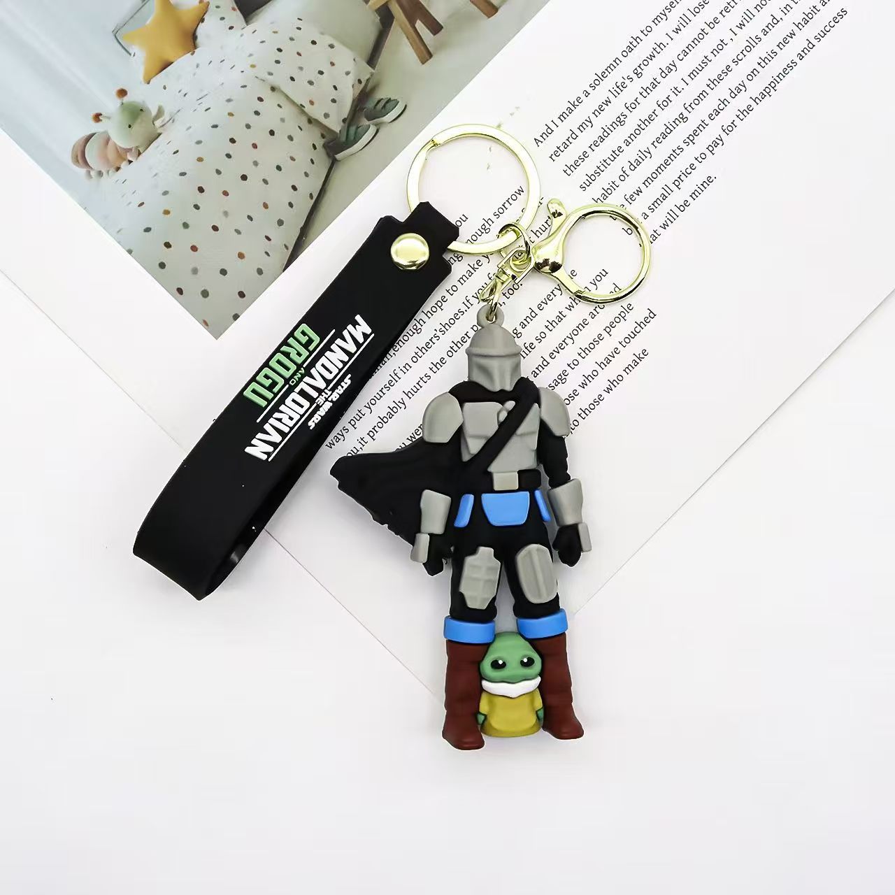 Christmas Cartoon Character Key Chain With PVC Bag Charm Accessories, Festive Holiday Decoration