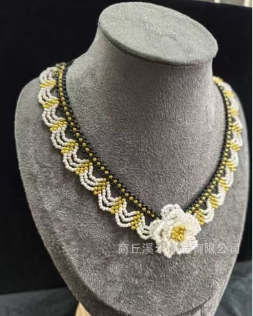 Handmade Vintage Style Green Pearl Layered Necklace For Women With Beaded Chain