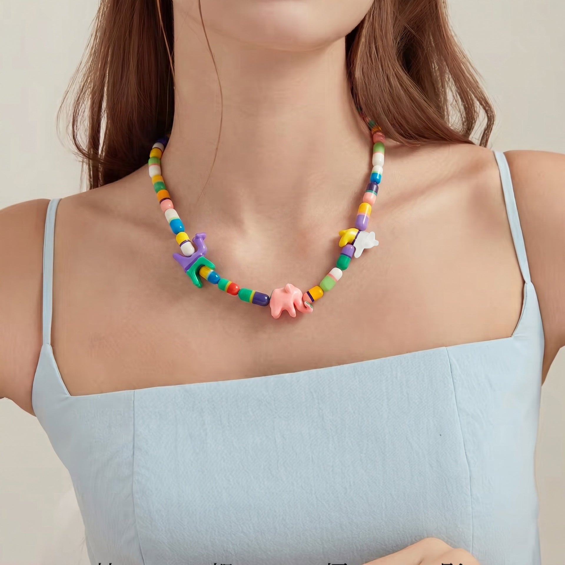 Animal Pattern Resin Pendant Necklace For Women With Beaded Chain Featuring Resin Inlay Craft Beading Design