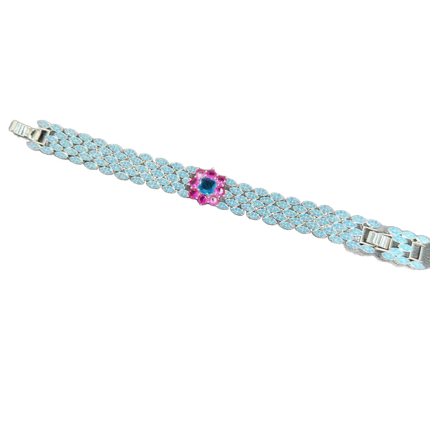 Luxurious Elaborate Heart Shape Bracelets For Women, Electroplated Copper With Golden Plated Finish