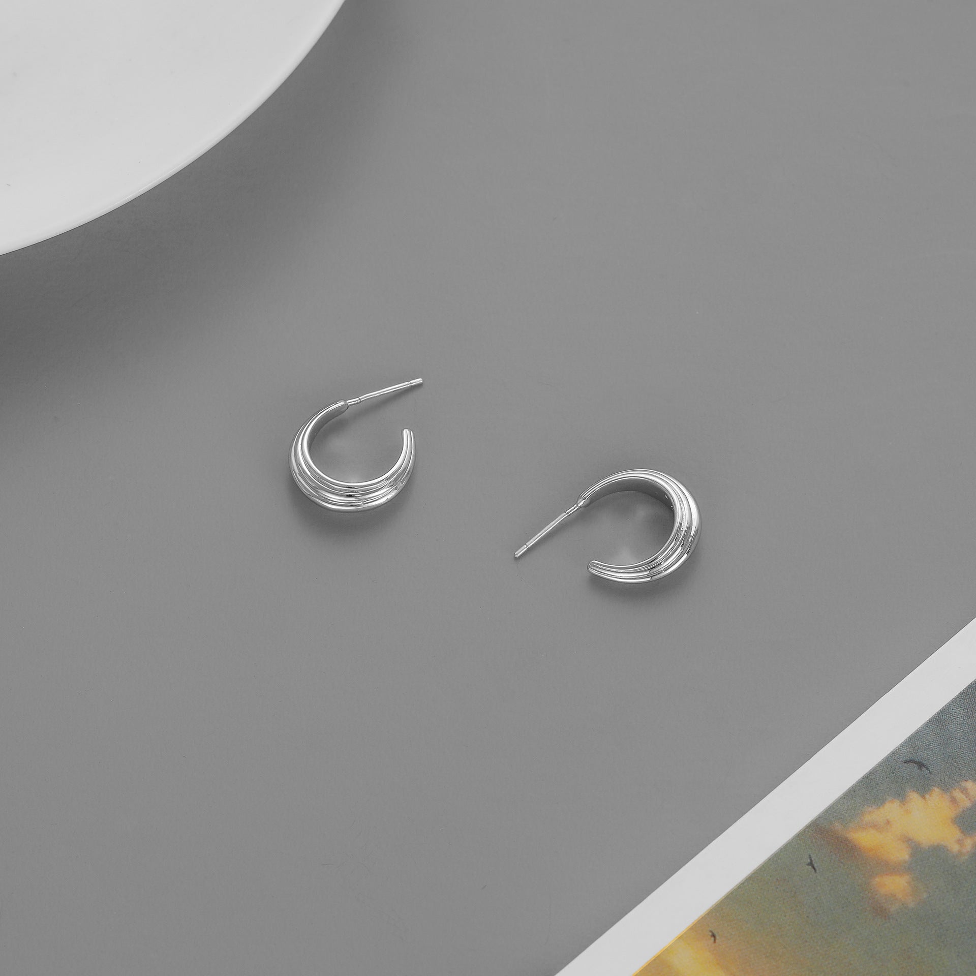 C Shape Twist Stud Earrings In Brass With 18K Real Gold Plated, Featuring 925 Sterling Silver Posts, Retro Style For Women