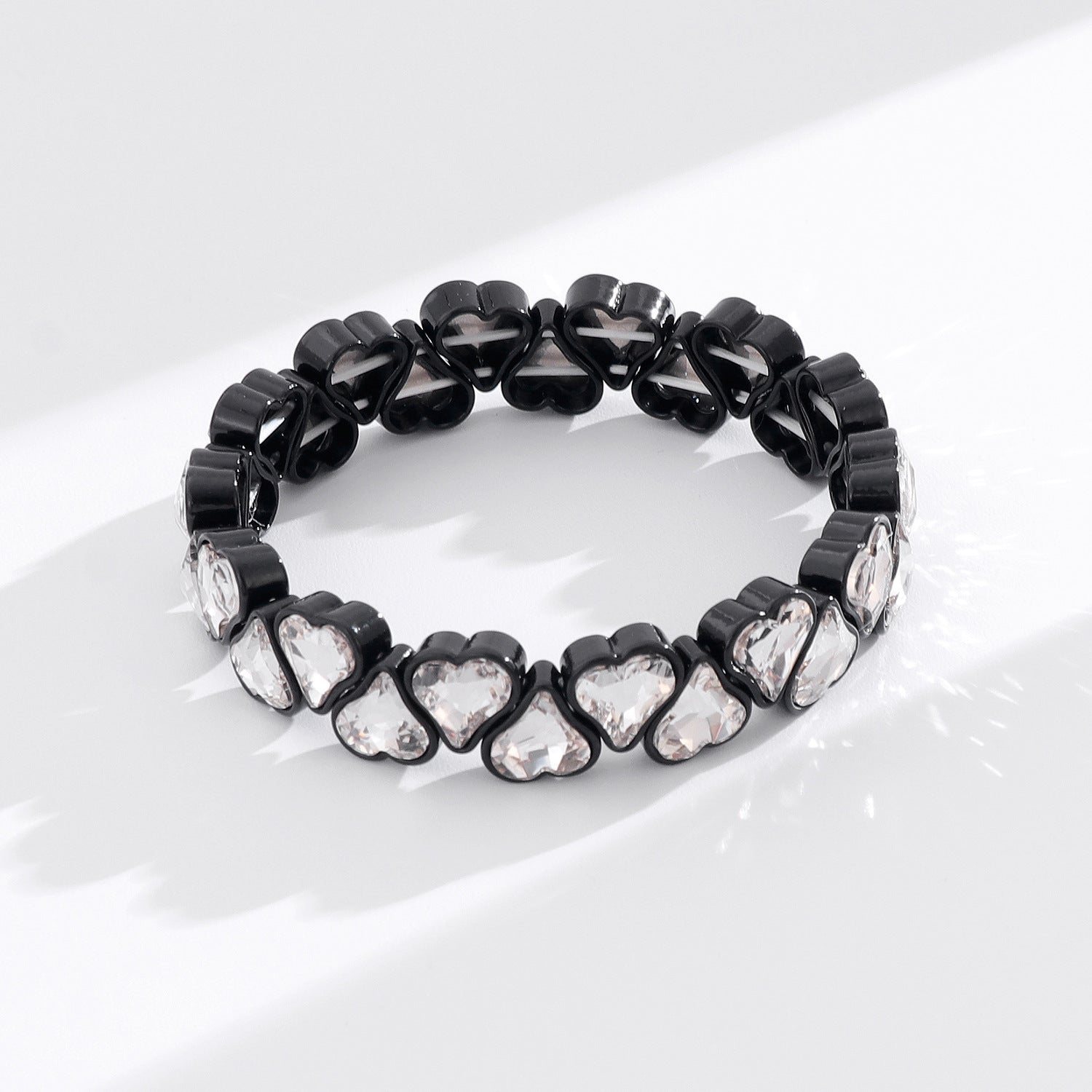 Heart Shape Bracelets For Women With Elastic String Chain, Zinc Alloy Material Featuring Rhinestones, Perfect For Business