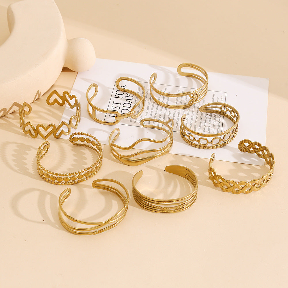 Heart Shape Waterproof Non Tarnish Bangle In Electroplated 304 Stainless Steel, Unisex Design