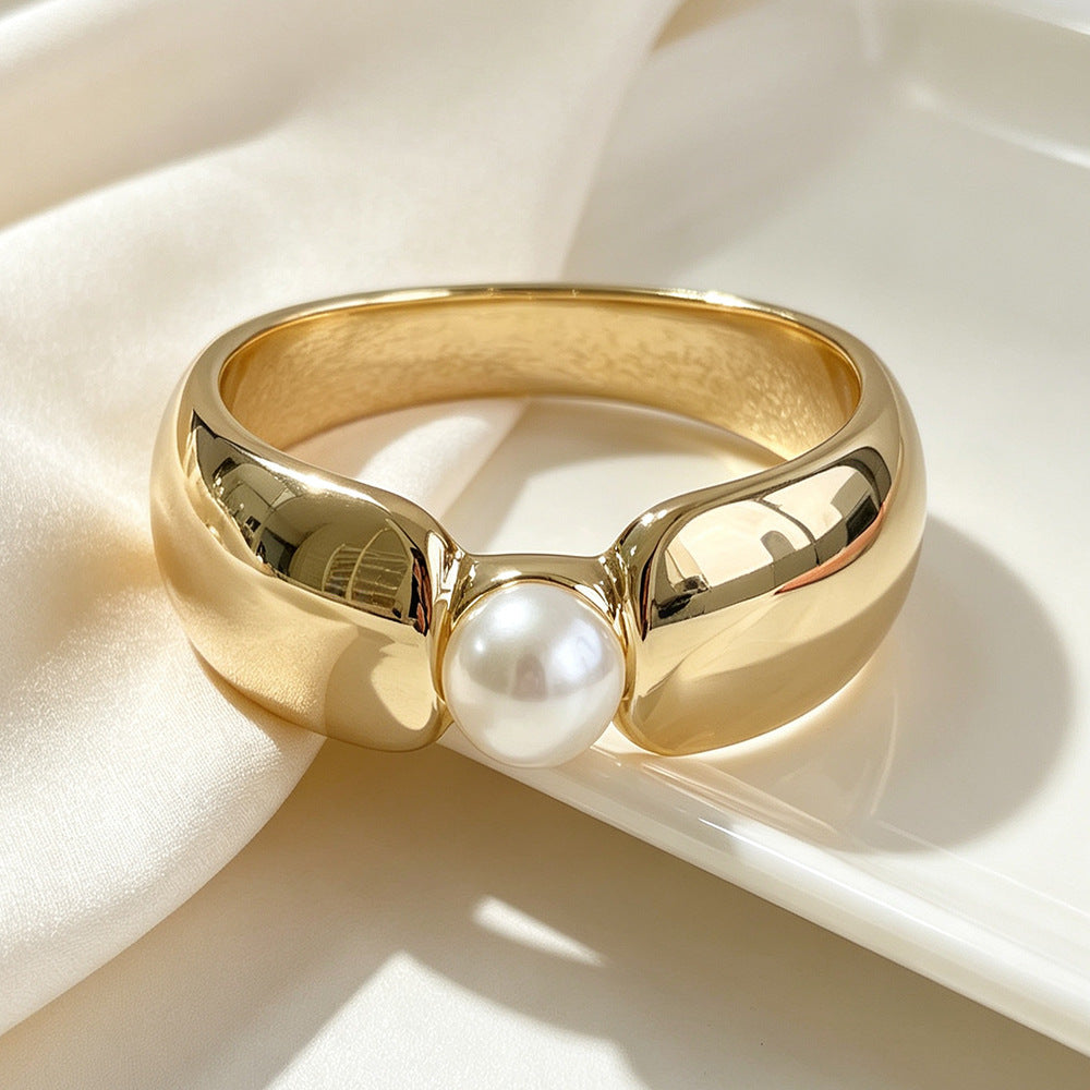 Gold Pearl Bangle For Women Featuring Electroplated Metal Craftsmanship
