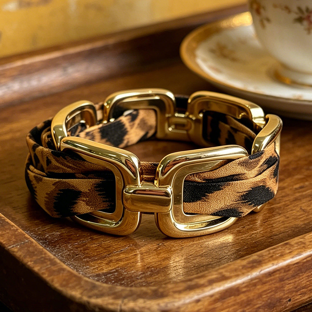 Leopard Print Metal Bangle With Electroplated Finish, Stylish Animal Pattern Accessory