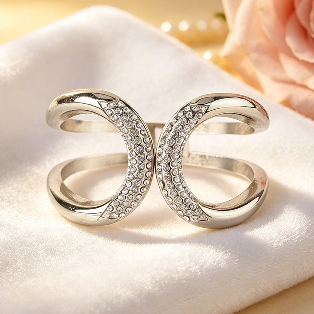 Elegant C Shape Gold Metal Bangle For Women With Rhinestone Inlay