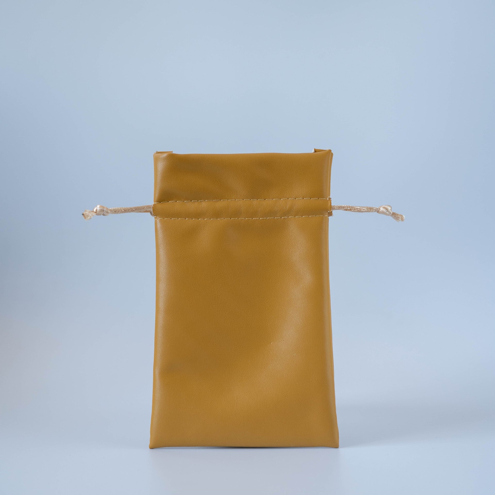 Modern Style Storage Bag Made Of Durable PUR Material For Efficient Organization