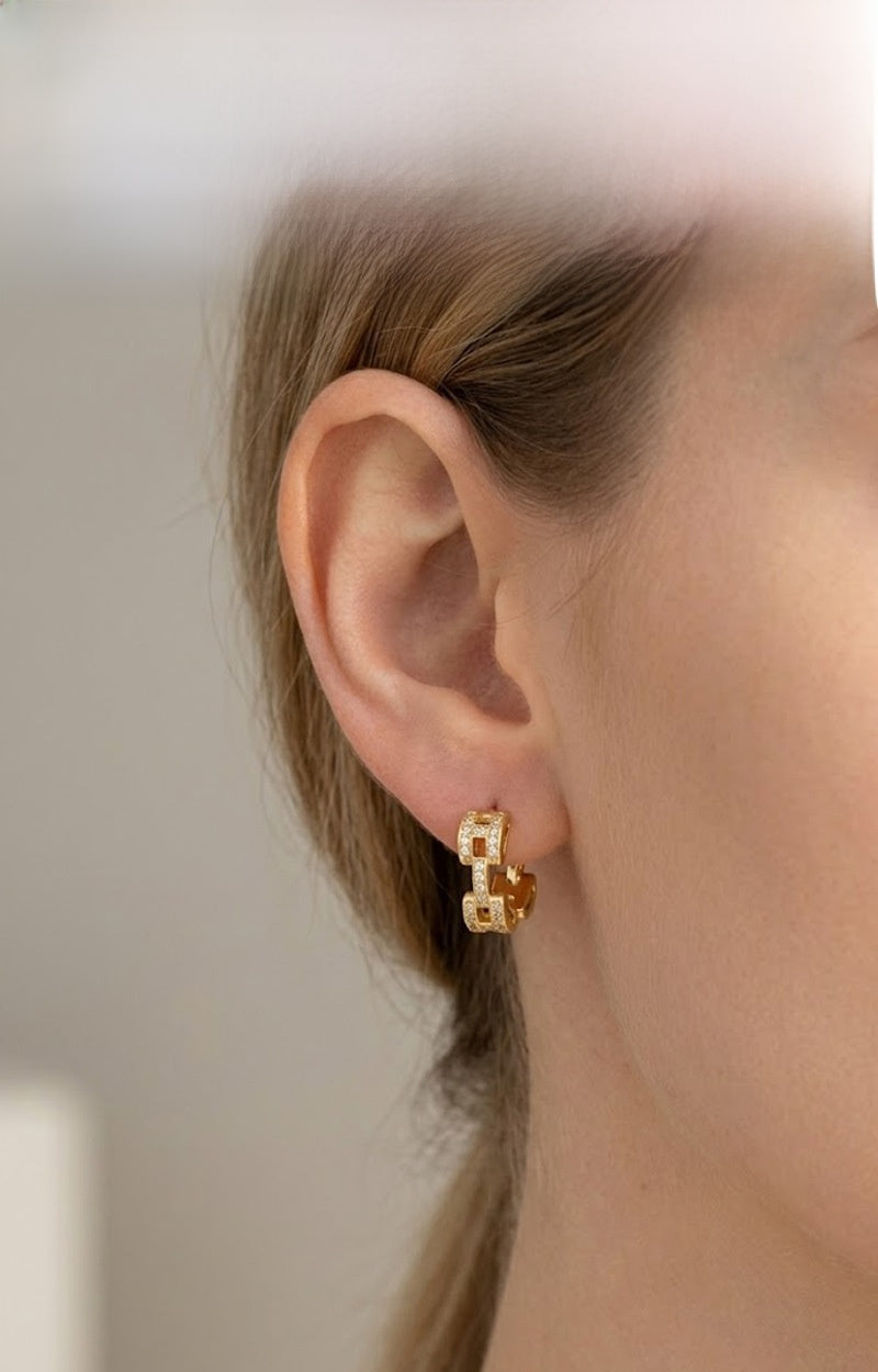 Asymmetrical Circle Sleeper Earrings For Women In Retro Style, Made Of Copper With Zircon Inlay