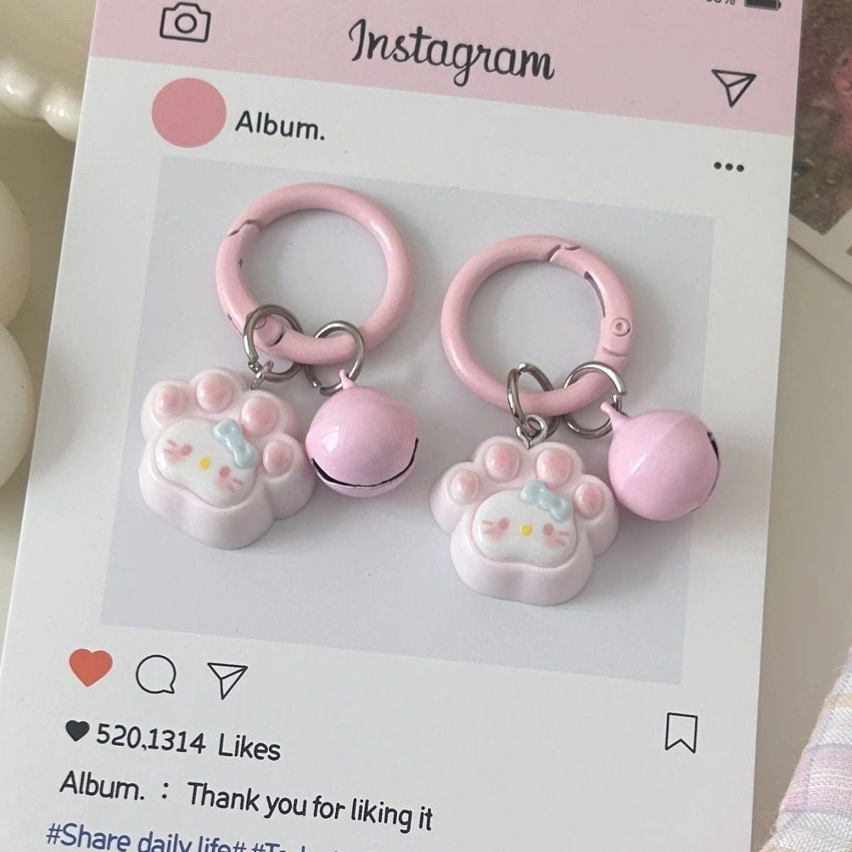 Natural Pink Enamel Cat Key Chain Featuring Cute Style And Durable Plastic Material, Perfect For Spring Accessories