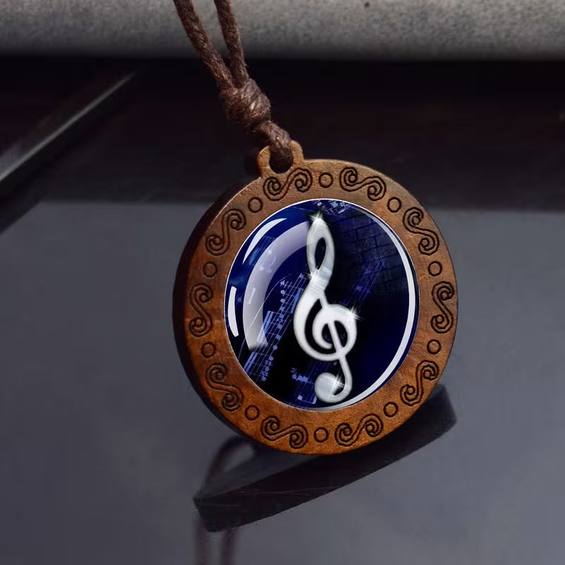 Handmade Maillard Style Pendant Necklace With Rope Chain And Glass Pendant, Alloy Material, Unisex