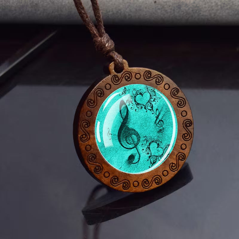 Handmade Maillard Style Pendant Necklace With Rope Chain And Glass Pendant, Alloy Material, Unisex
