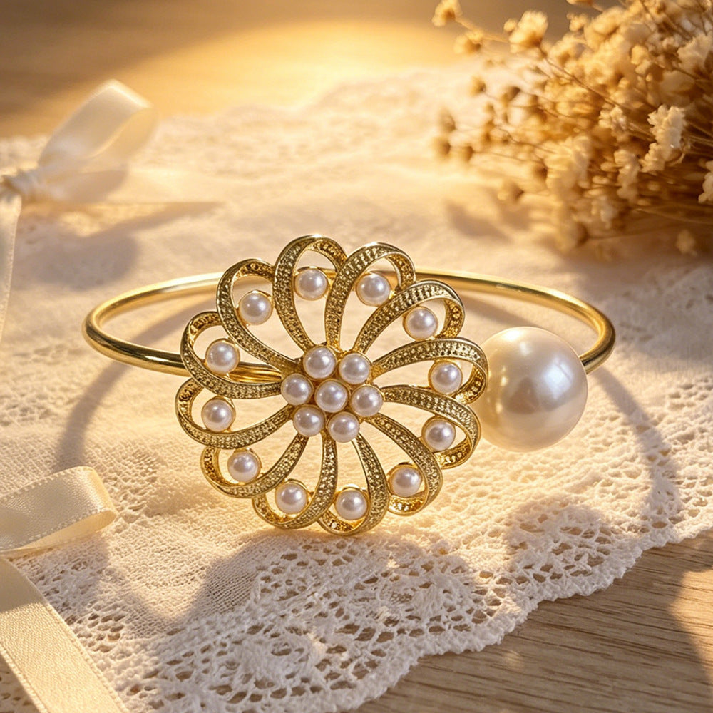 Elegant Flowers Arm Bracelet For Women In Gold Electroplated Metal, Stylish Wristband Accessory