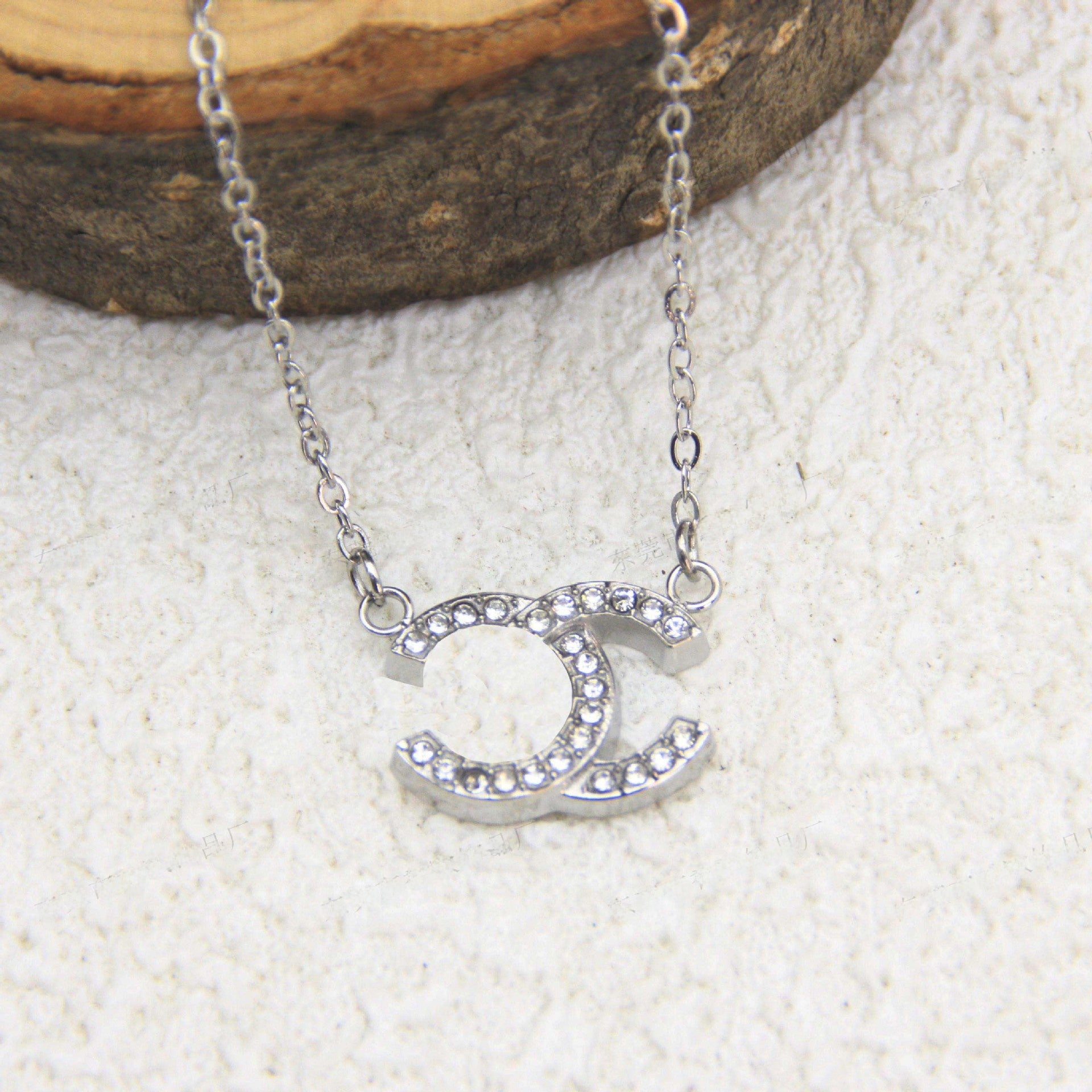 C Shape Pendant Necklace For Women In 18K Real Gold Plated 304 Stainless Steel With Zircon Inlay And Cable Chain