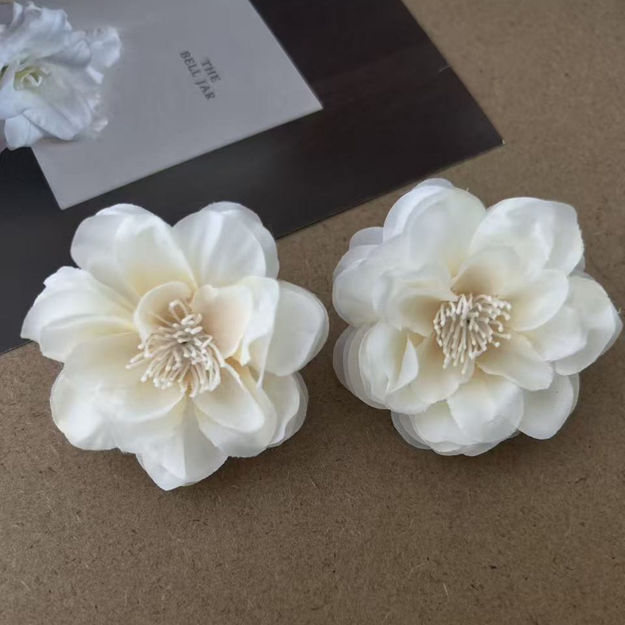 Sweet Layered Necklaces For Women Featuring Flowers And Tassel Design With Imitation Pearl Pendant Material