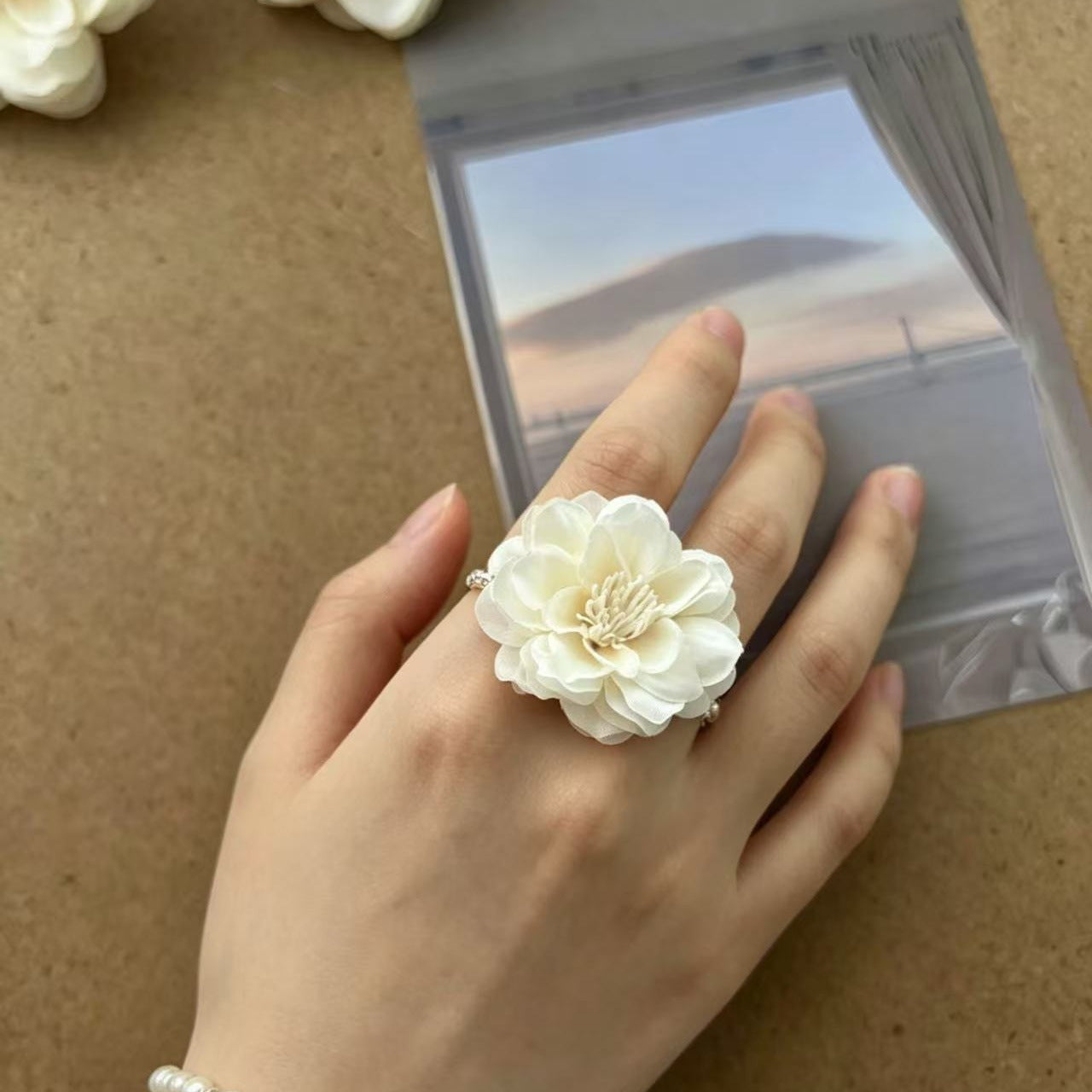 Sweet Layered Necklaces For Women Featuring Flowers And Tassel Design With Imitation Pearl Pendant Material