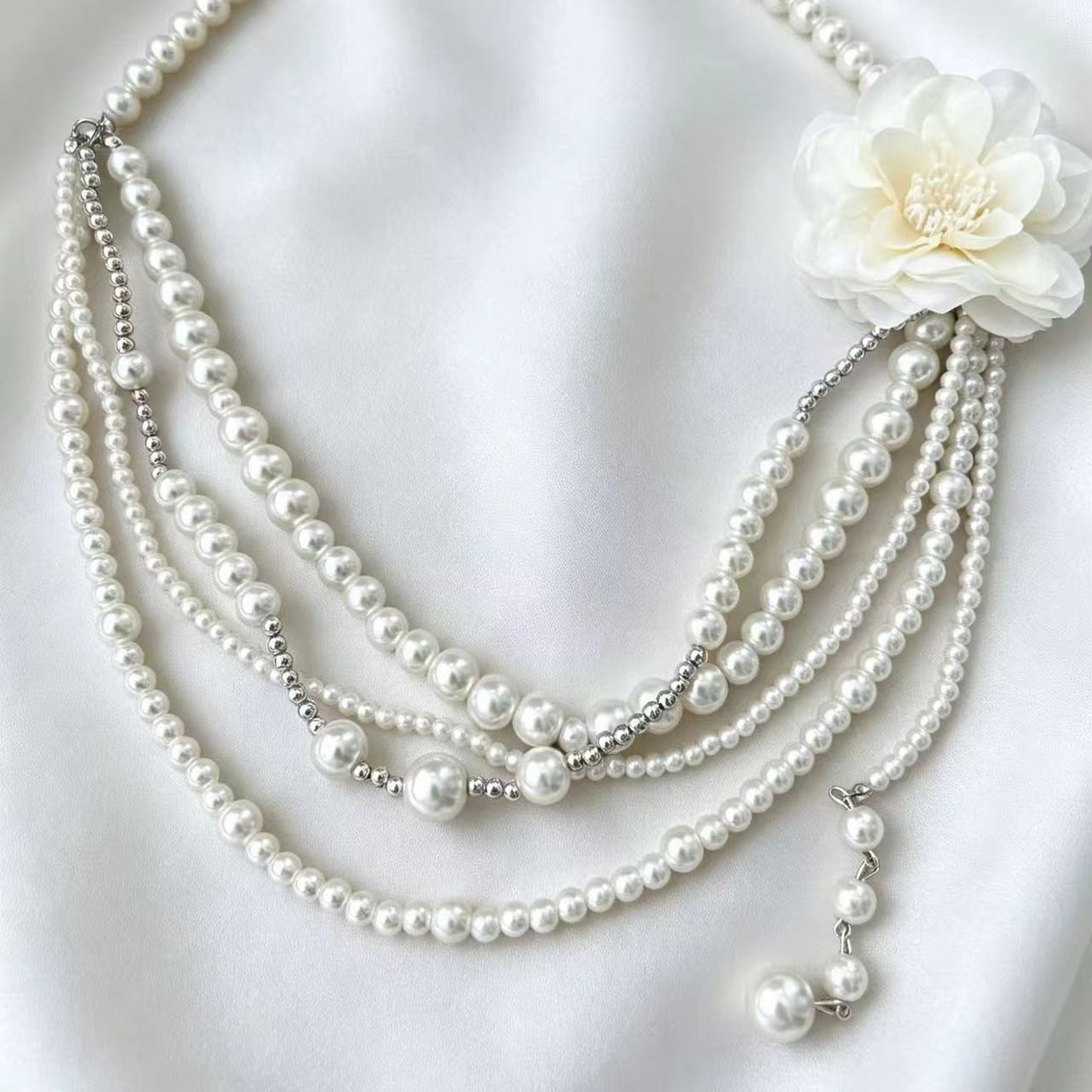 Sweet Layered Necklaces For Women Featuring Flowers And Tassel Design With Imitation Pearl Pendant Material