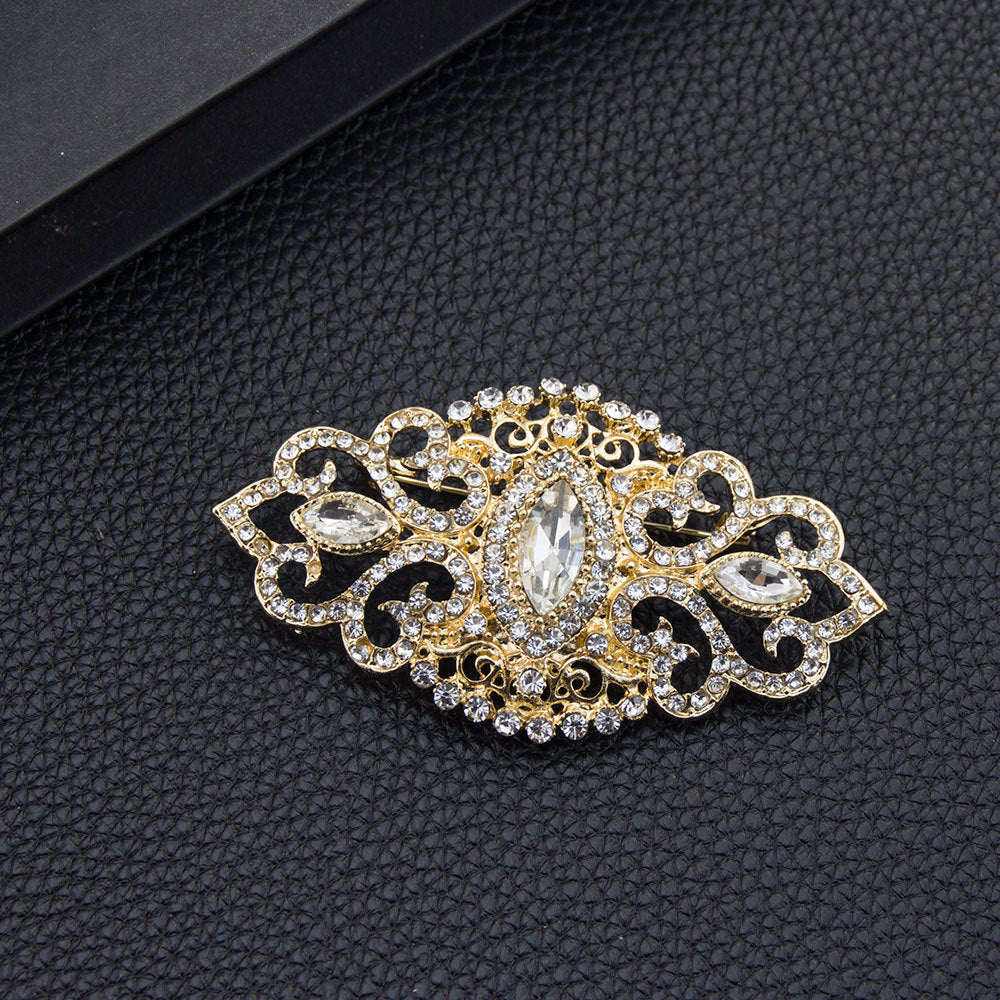 Ethnic Pin Made Of Zinc Alloy With Electroplated Finish, Available In Gold Color