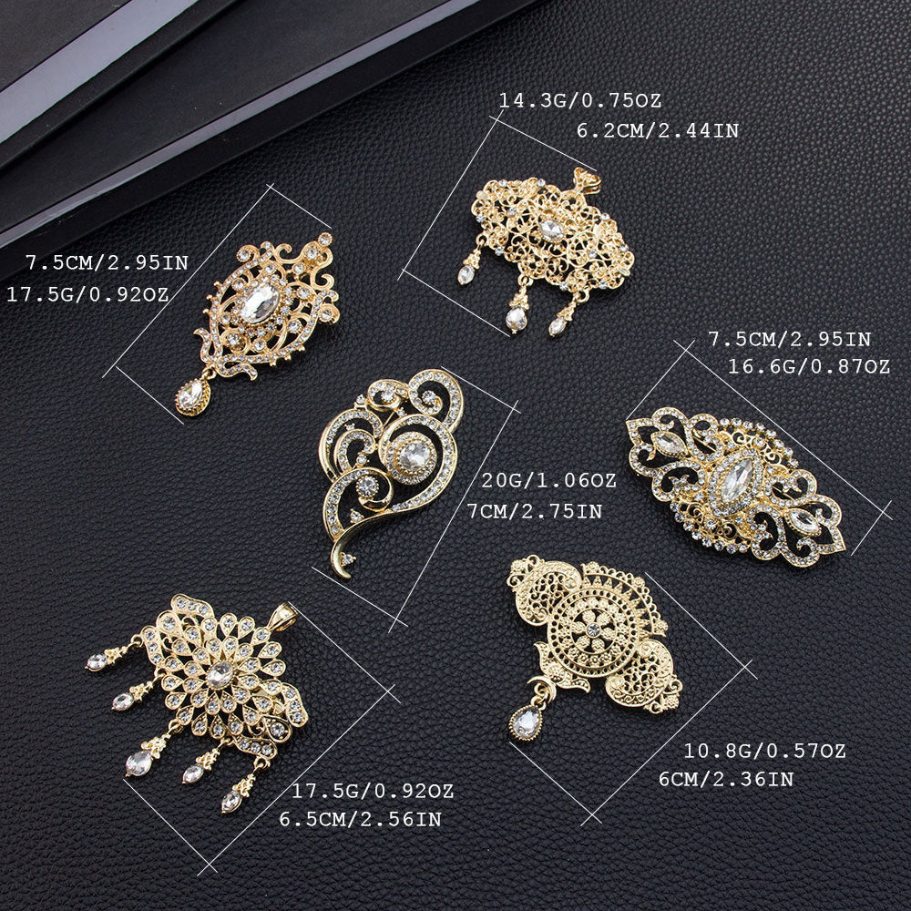 Ethnic Pin Made Of Zinc Alloy With Electroplated Finish, Available In Gold Color