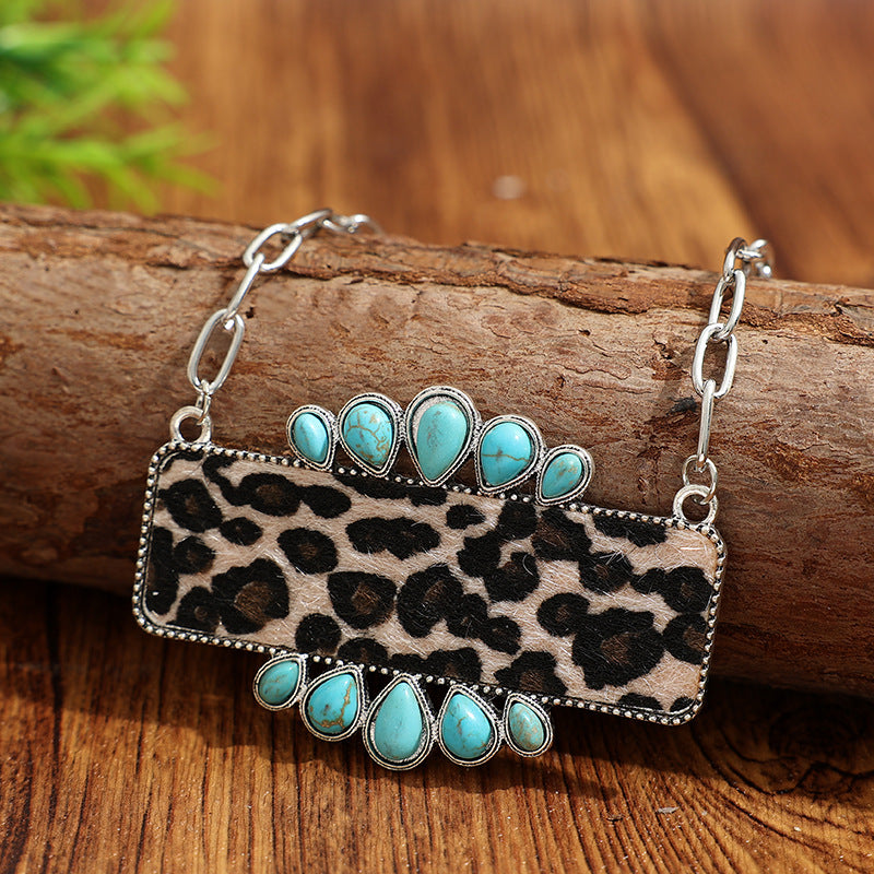 Ethnic Style Blue Necklace With Electroplated Alloy Pendant And Turquoise Inlay On Cable Chain